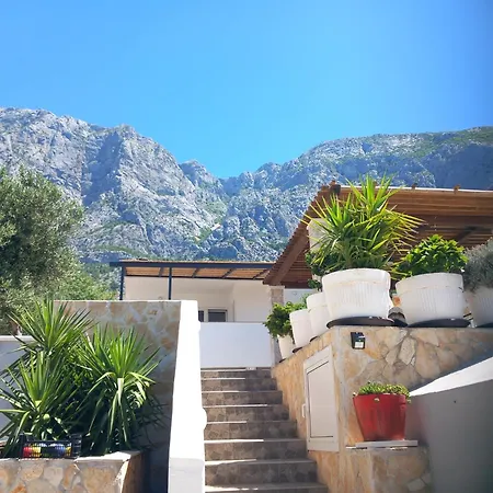 Navis San Terase Haus Apartment Makarska
