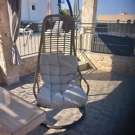 Apartment Navis San Terase Haus