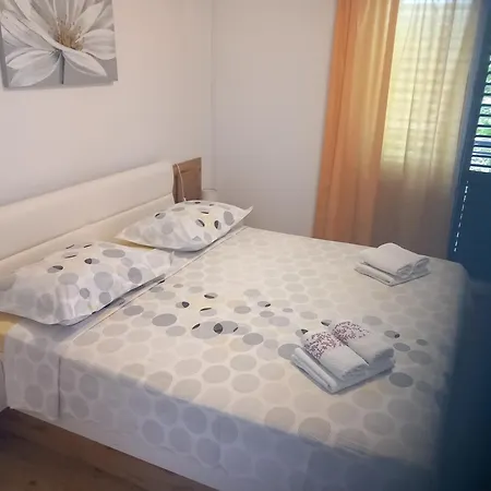 Апартаменти Navis San Terase Haus